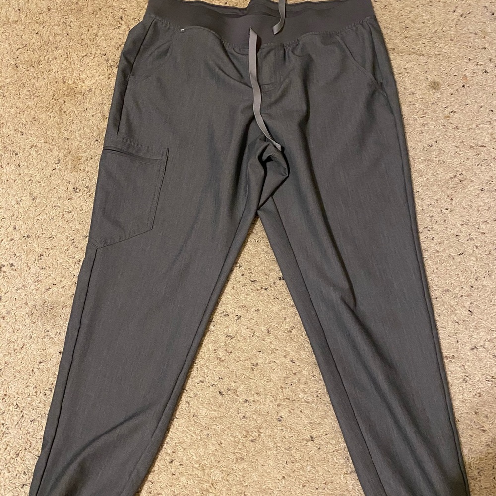 Figs Zamora jogger scrub pants EUC